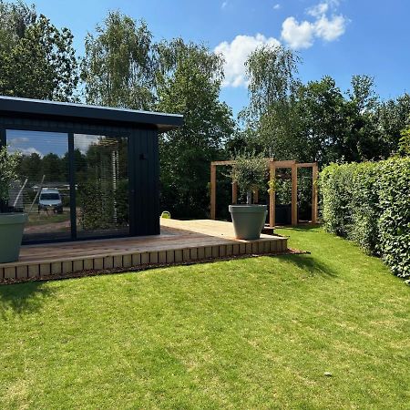 Chalet De Blauwe Regen Balkbrug Exterior photo